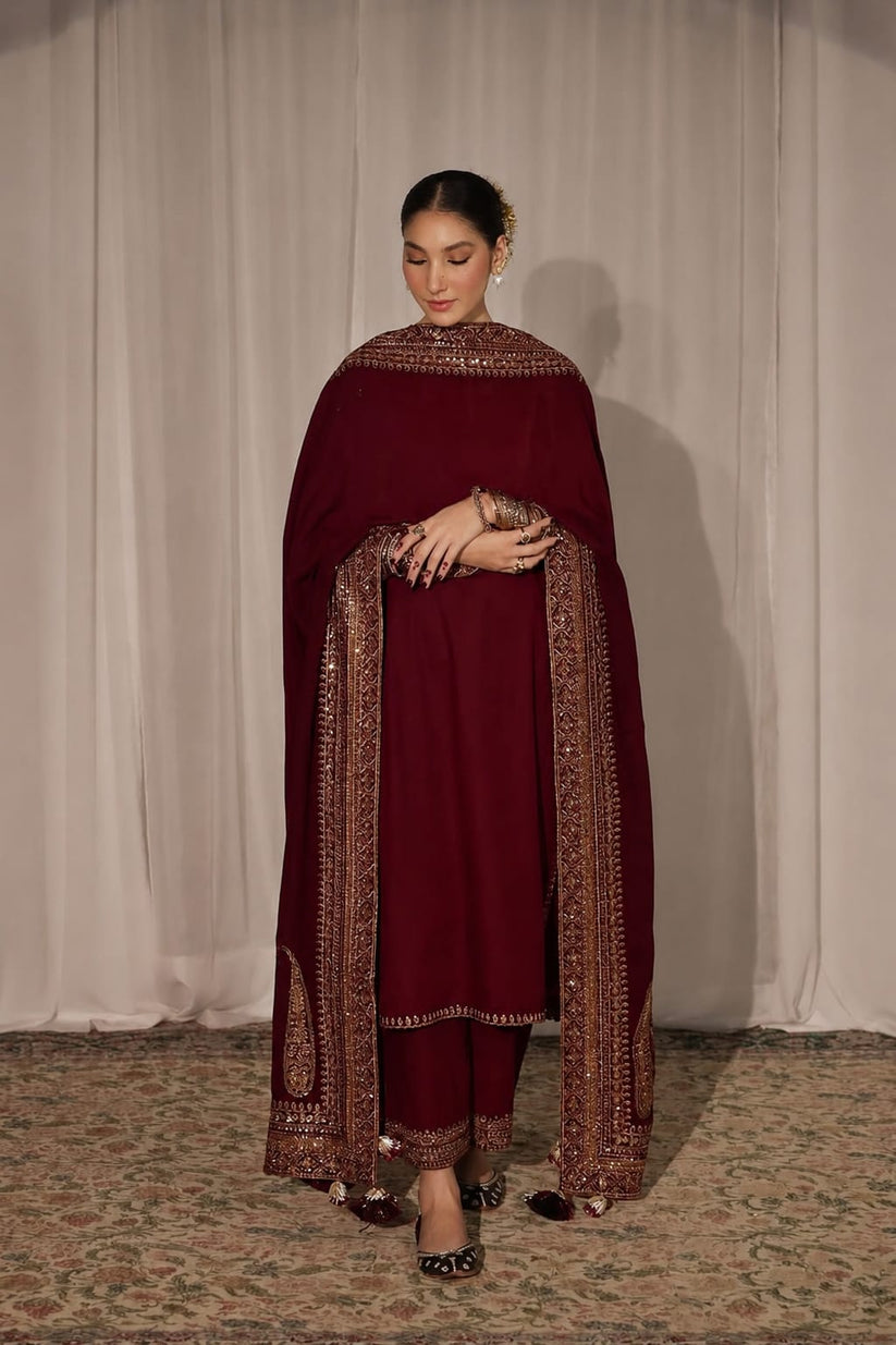 ROYAL CHARM EMB 3PC SUIT AJS-001003