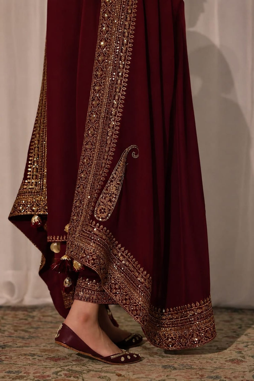 ROYAL CHARM EMB 3PC SUIT AJS-001003
