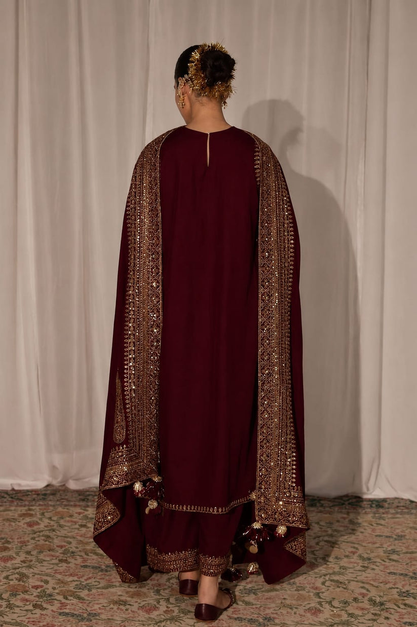 ROYAL CHARM EMB 3PC SUIT AJS-001003